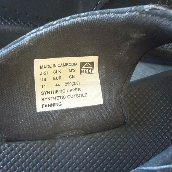 Sandals_&_Flip_Flops